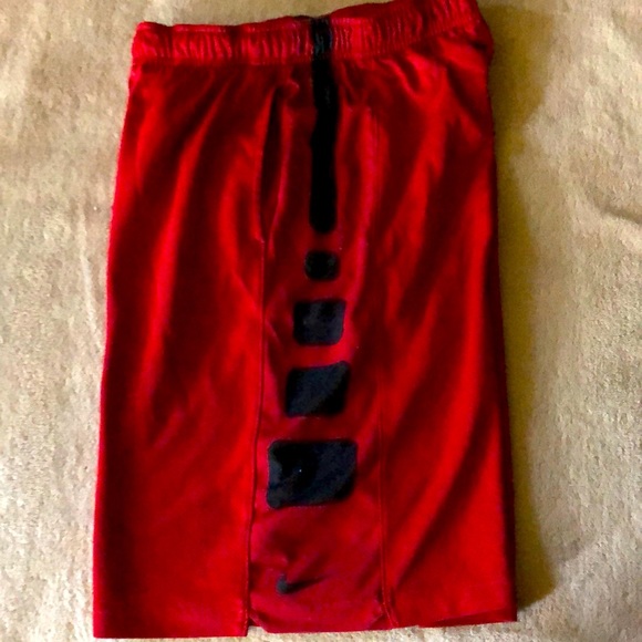 Nike Other - Nike Elite Boys shorts L